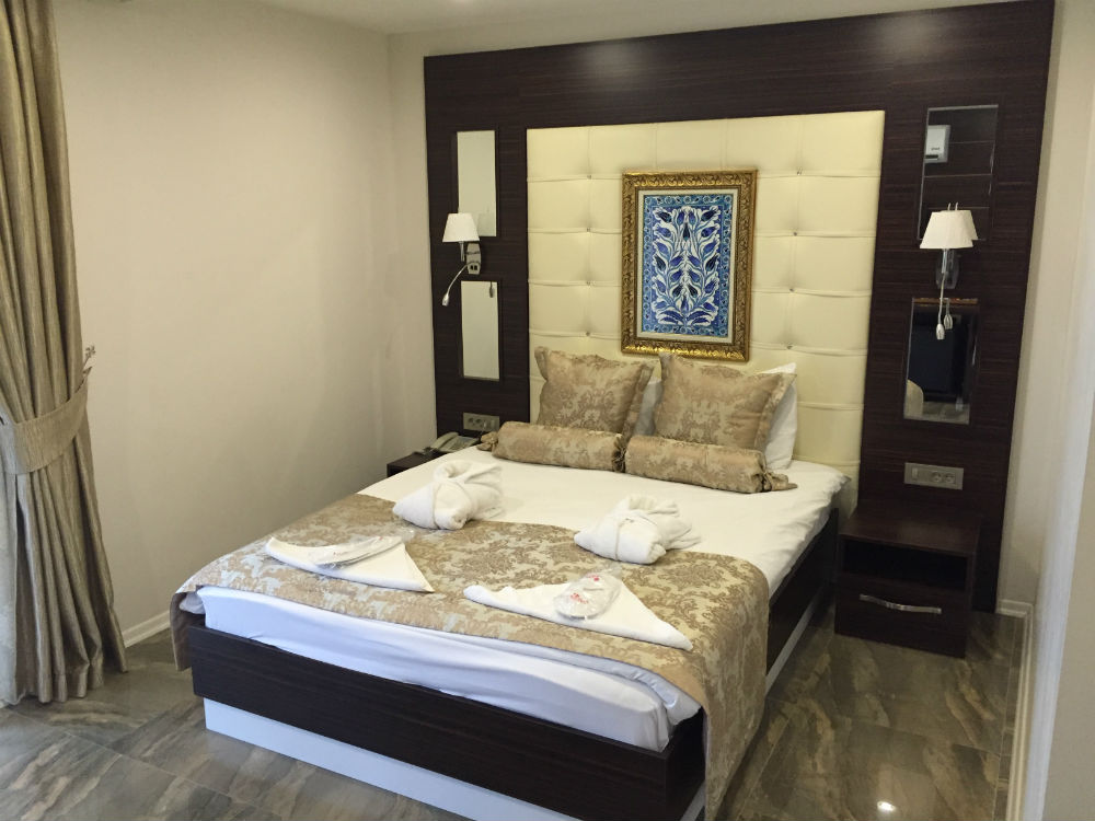 Venüs Suite Otel yatak odası